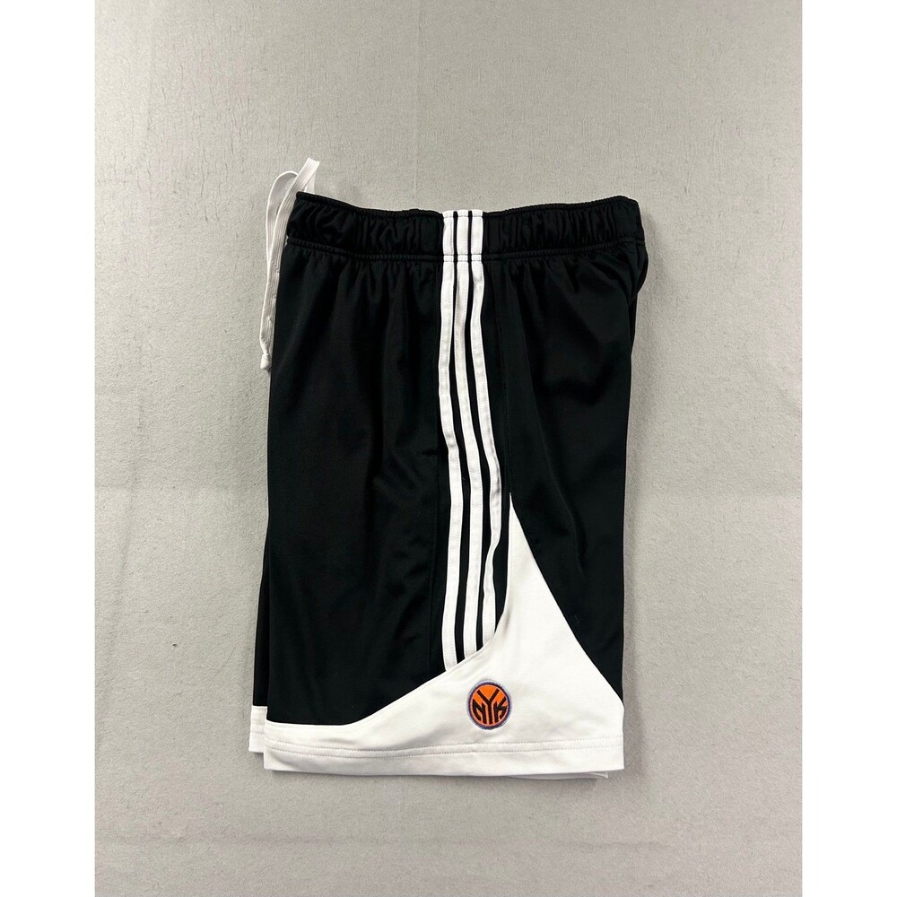 Adidas New York Knicks Men’s Shorts Striped Medium